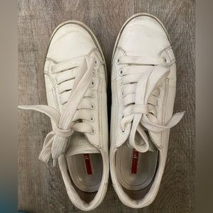 💝Final Price Drop 💝 Authentic Prada sneakers